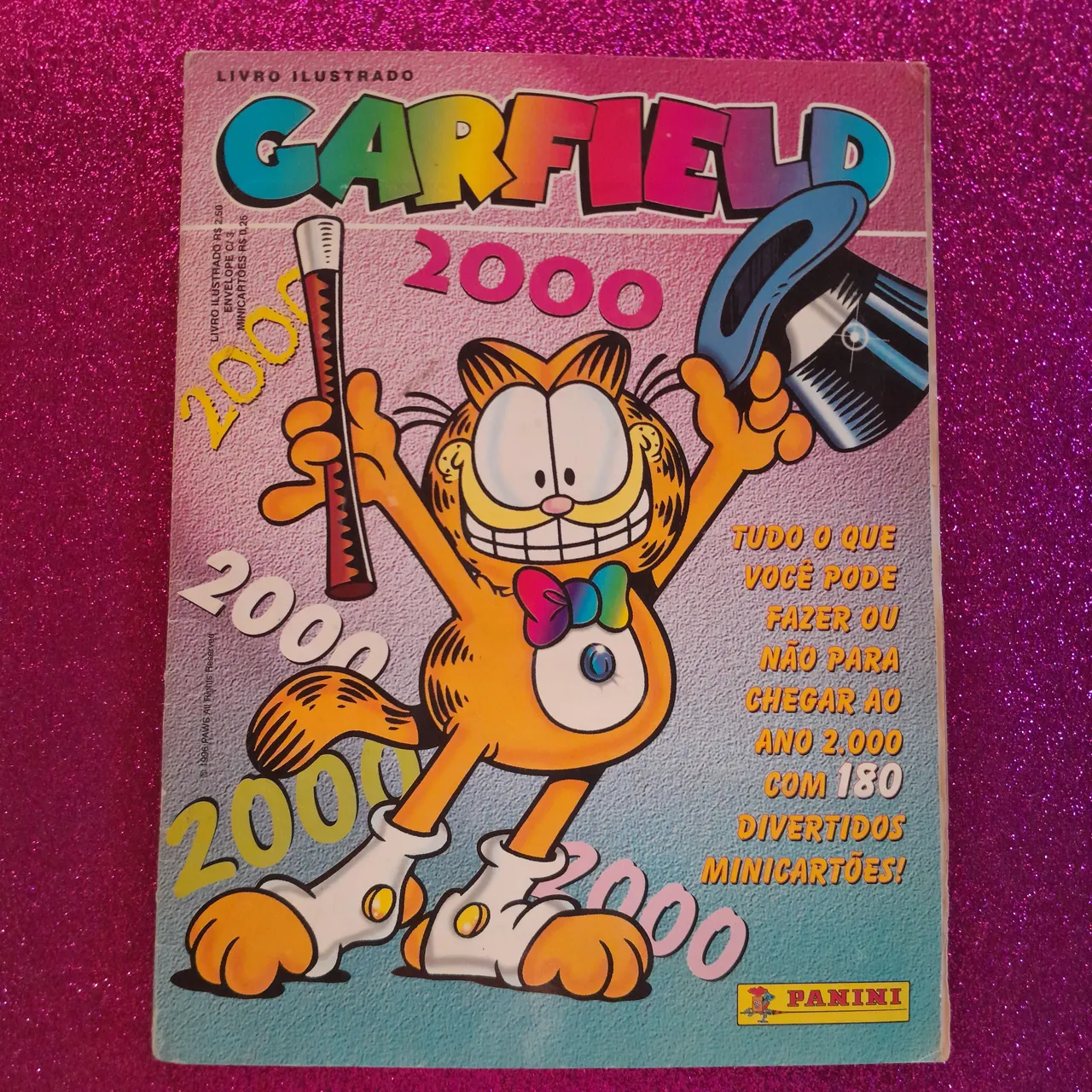 Livro Ilustrado Garfield 2000 - Panini