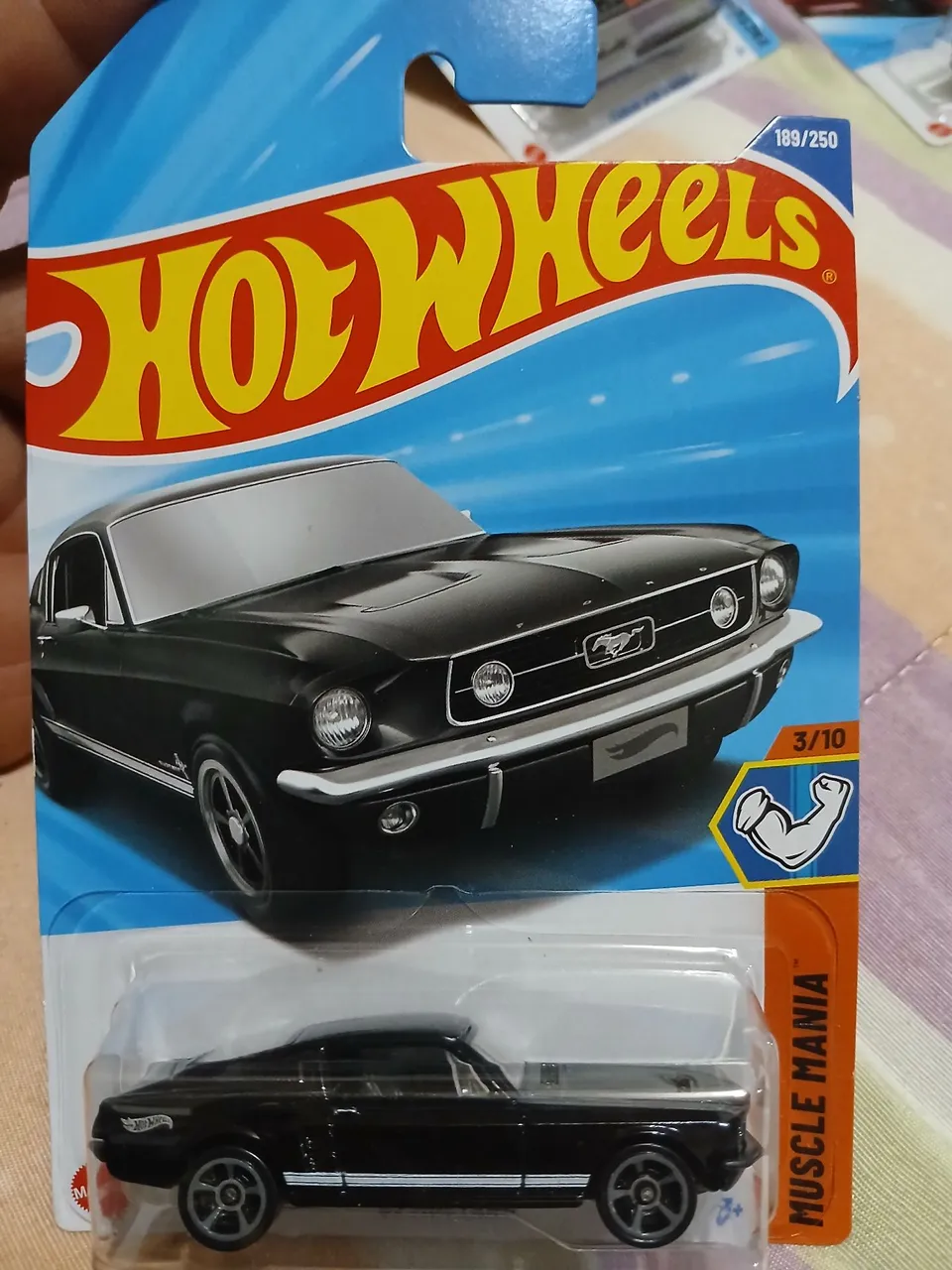 Hot Wheels Mustang 67 - Muscle Mania