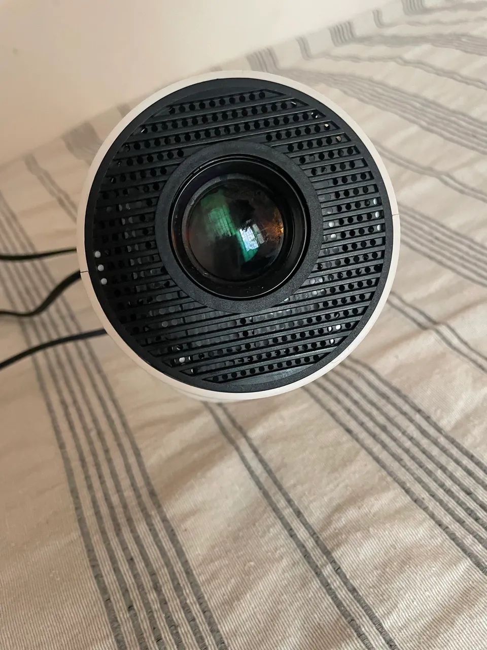 Projector64292274270977120