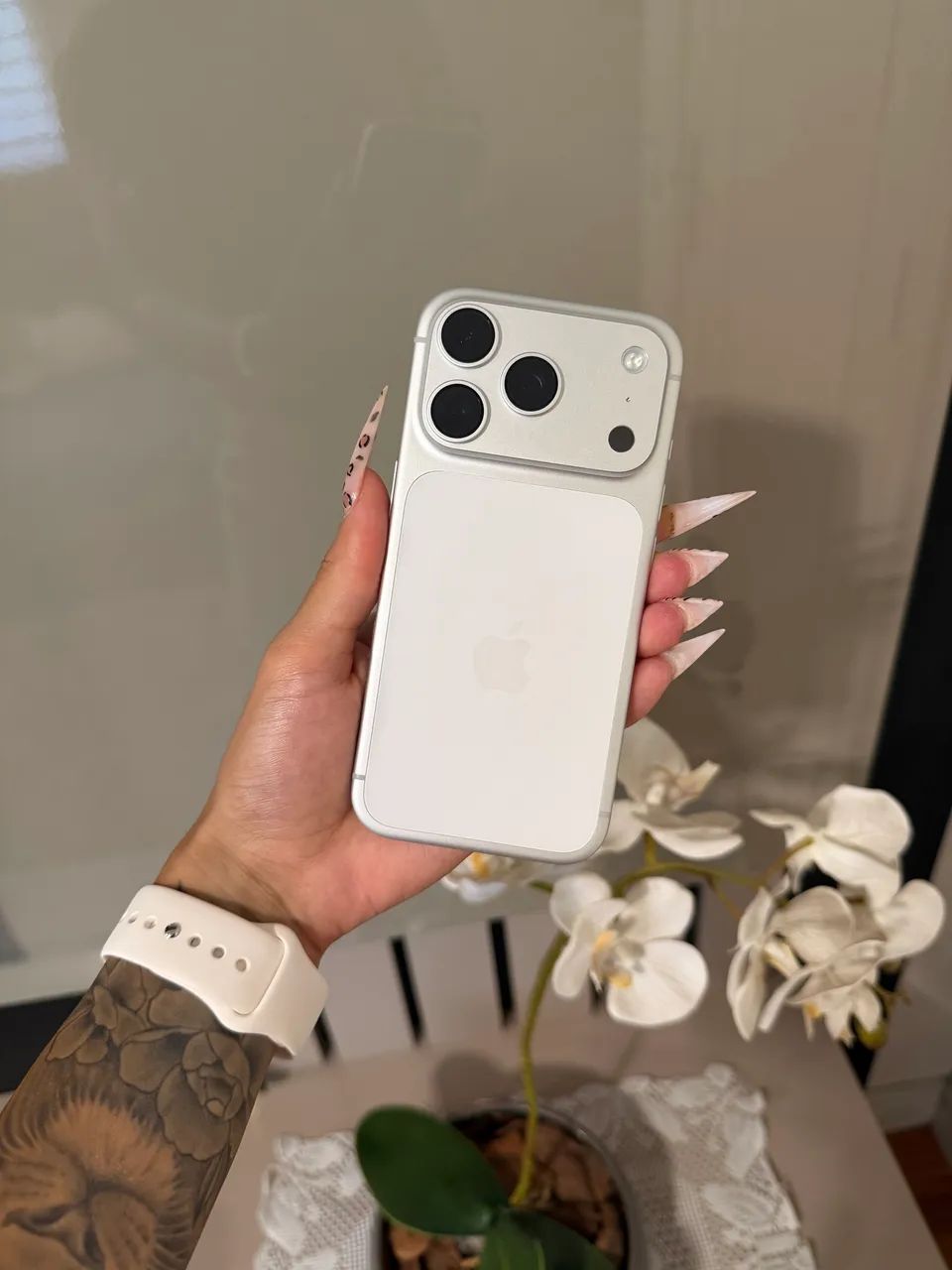 iPhone 17 Pro Titânio Branco Garantia Apple - Foto 3