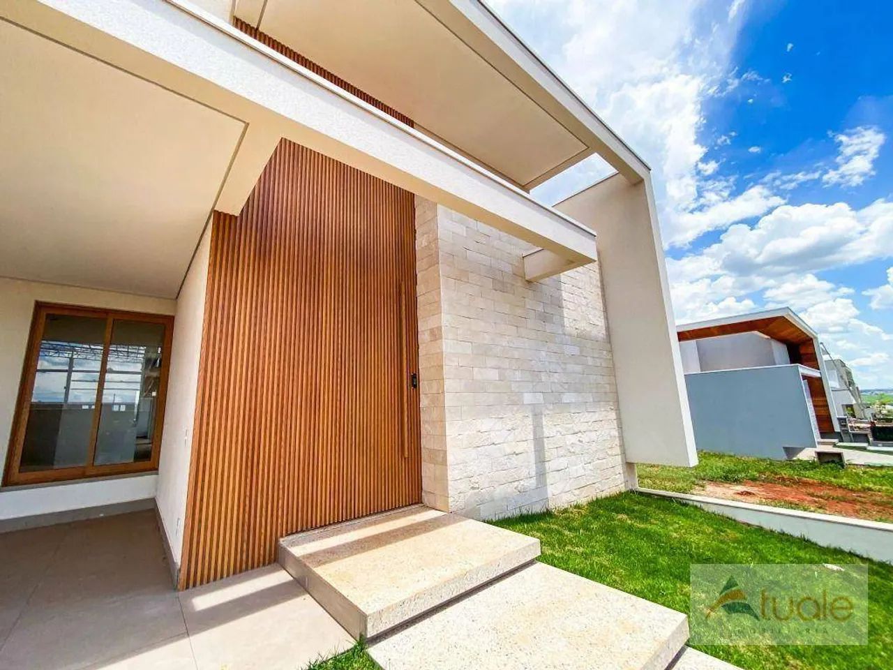 Casa com 4 dormitórios à venda, 213 m² por R$ 2.250.000,00 - Santorini Residencial Club - 