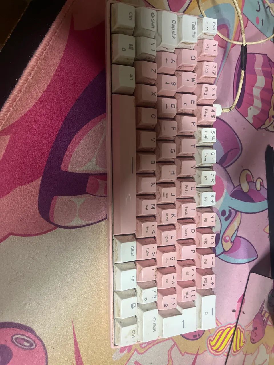 Teclado gamer64312625445762120