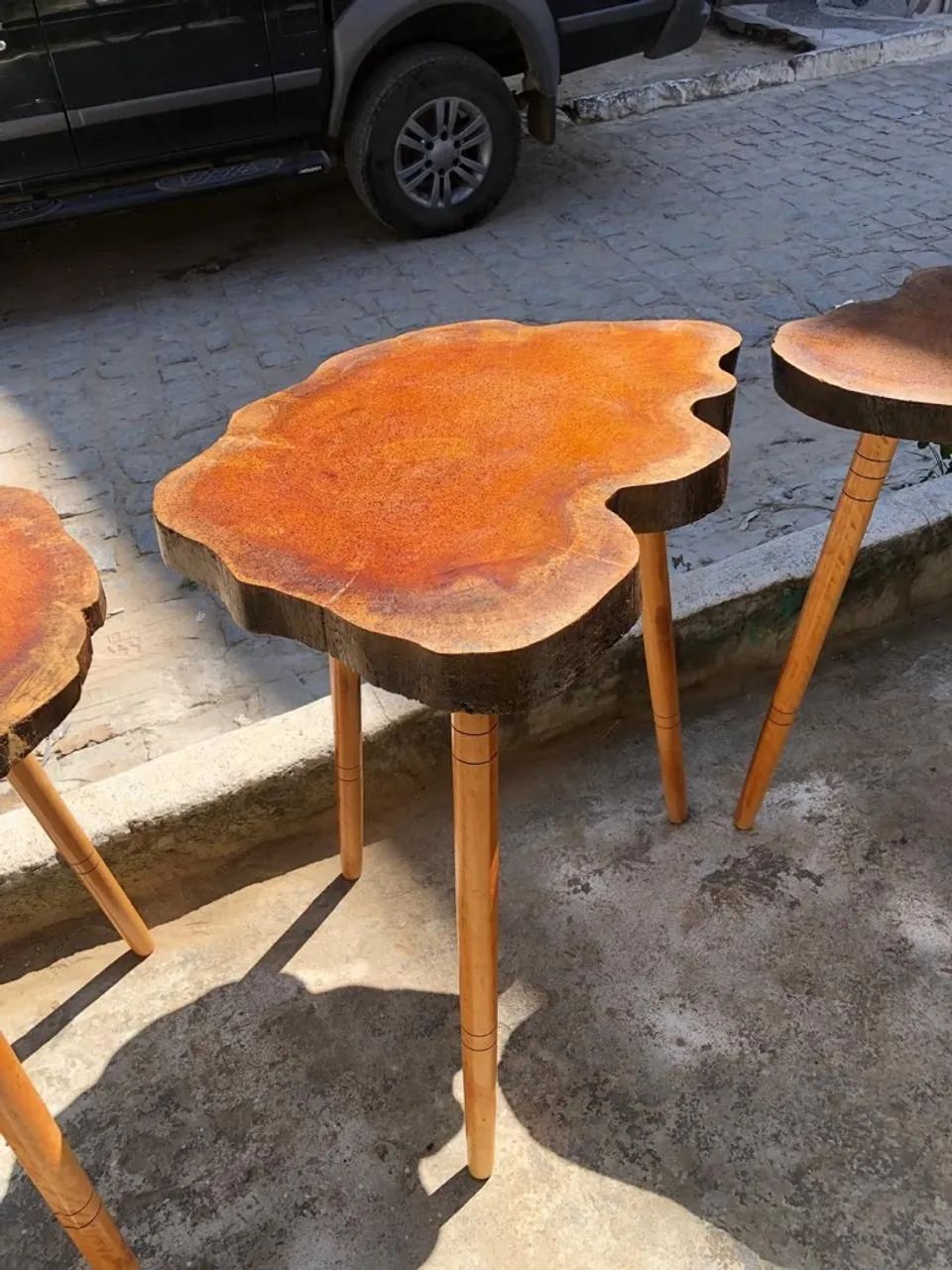Bistrô Rústico em Madeira Maciça - Estilo Único e Envernizado! - Foto 3