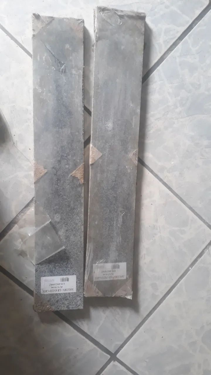 Soleira Granito Gris 82x14cm - Foto 2