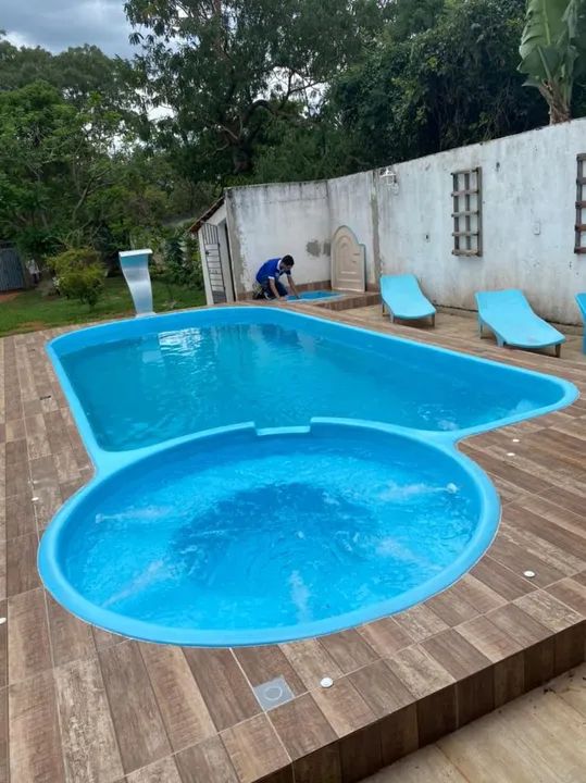Piscina e jacuzzi em excelente estado!