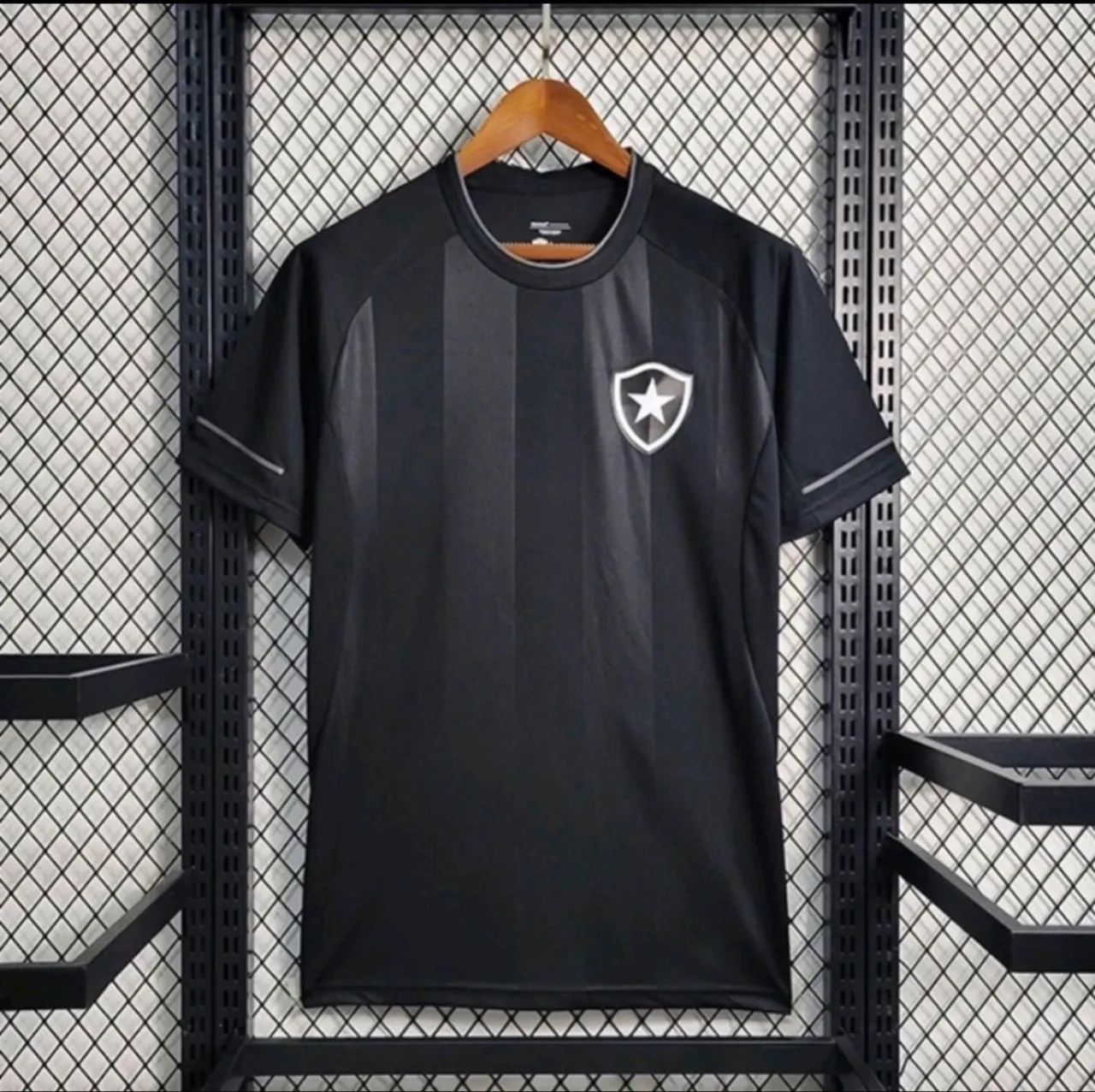 Camisa Botafogo Preta - Estilo e Conforto!