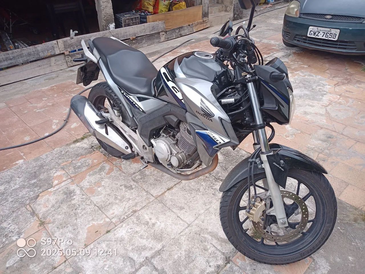 Vendo moto cb Twister 250cc2019 - Foto 3