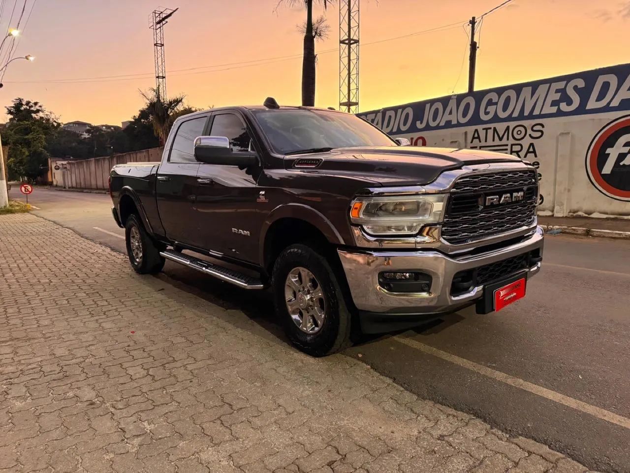Ram 2500 Laramie 6.7 Tdi Cd 4X4 Diesel - Foto 4