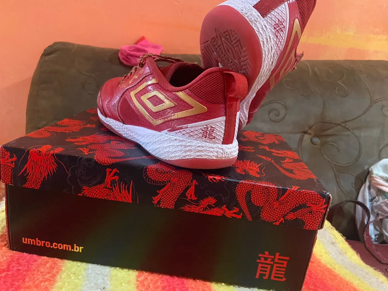 UMBRO PRO 5 DRAGON YEAR
