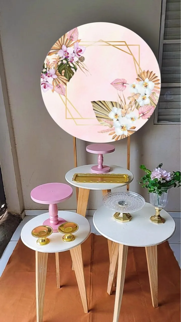 Decoração de mesa para festa tema floral