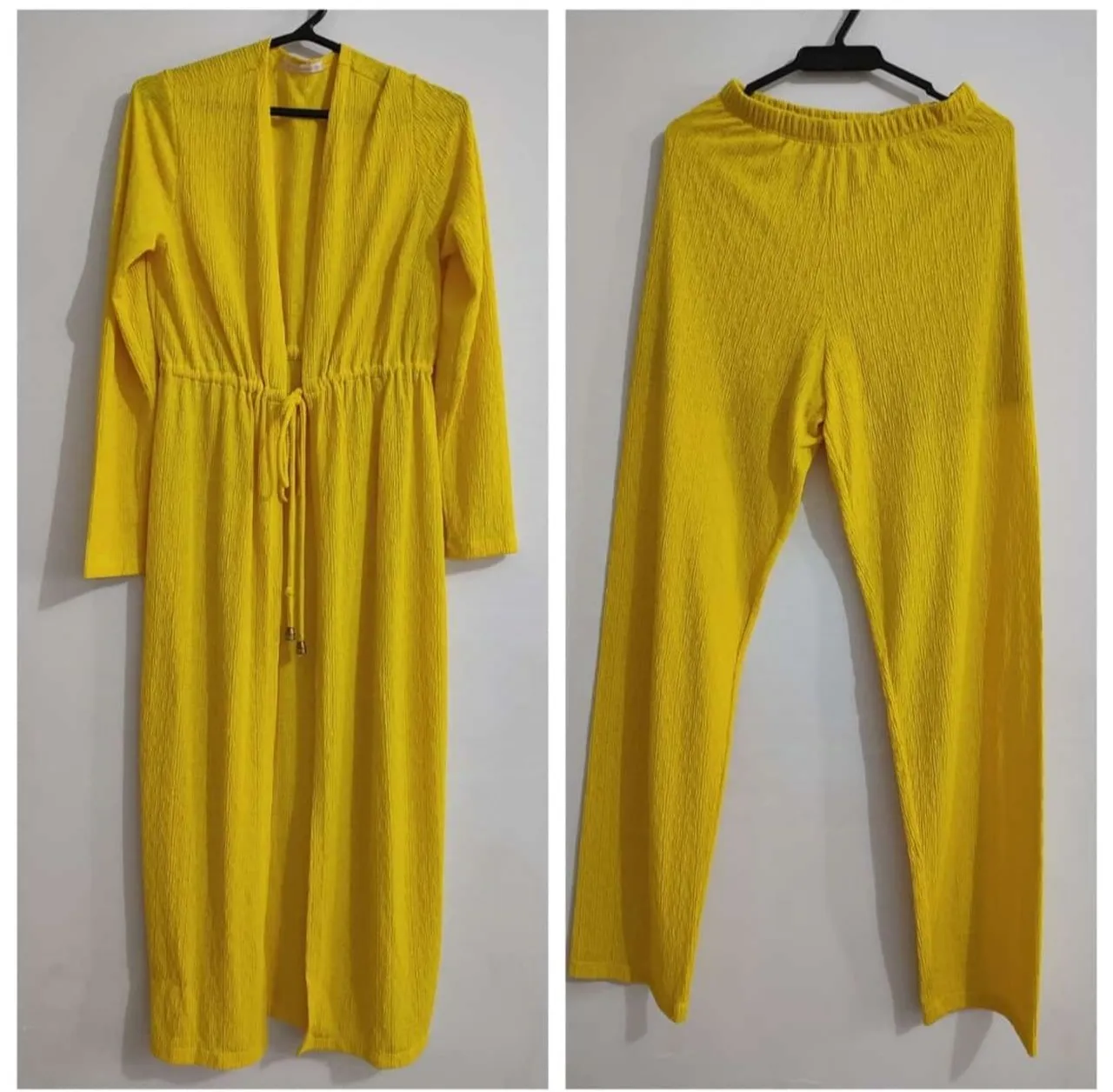 Conjunto de Calça e Cardigã Amarelo