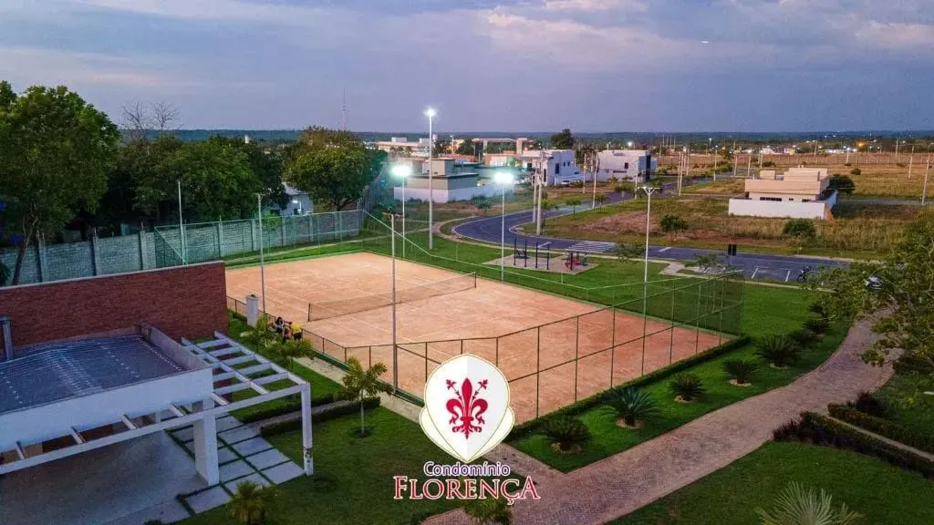 Terreno em condomínio de luxo em Várzea Grande