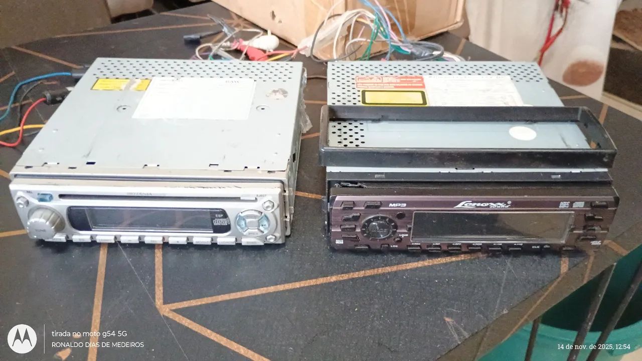 Toca cds carro sucata