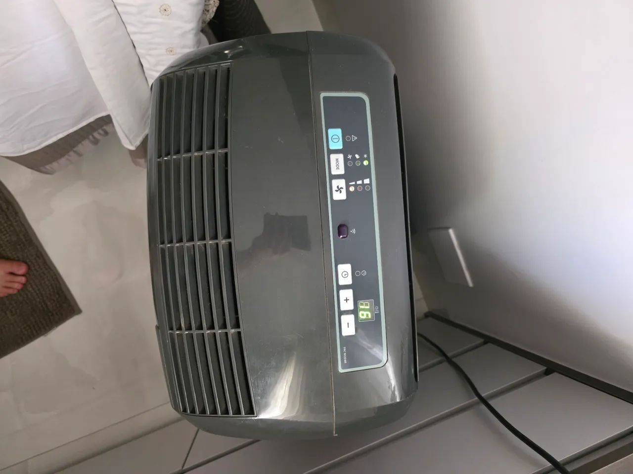Ar Condicionado Portátil DeLonghi  - Foto 2