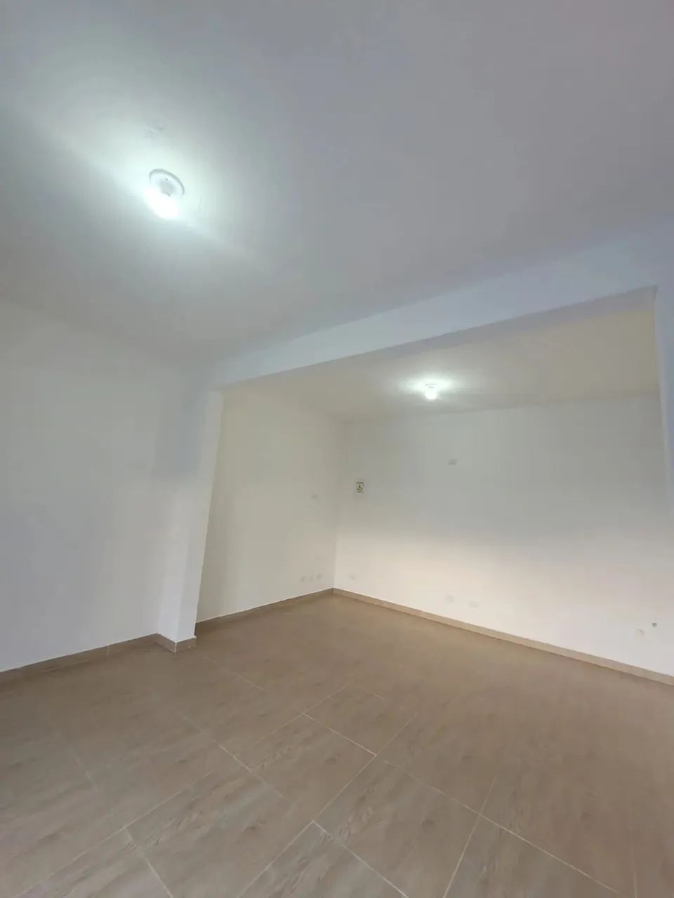 4584- Ponto Comercial para Locação no Bairro Jabuticabeiras em Taubaté/SP - Foto 3