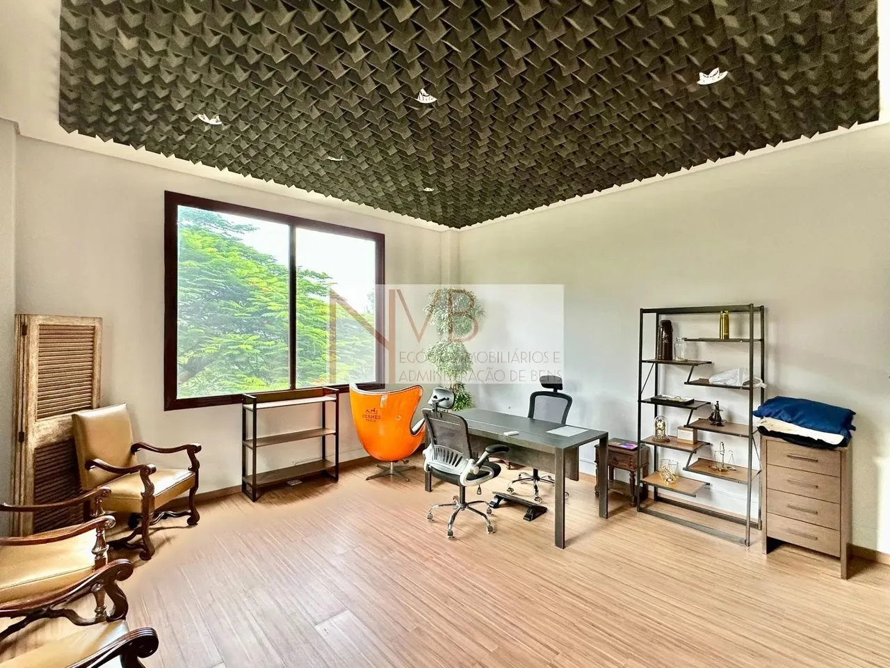 Sala Comercial 44m² à Venda/Locação em Chácara São João, Carapicuíba