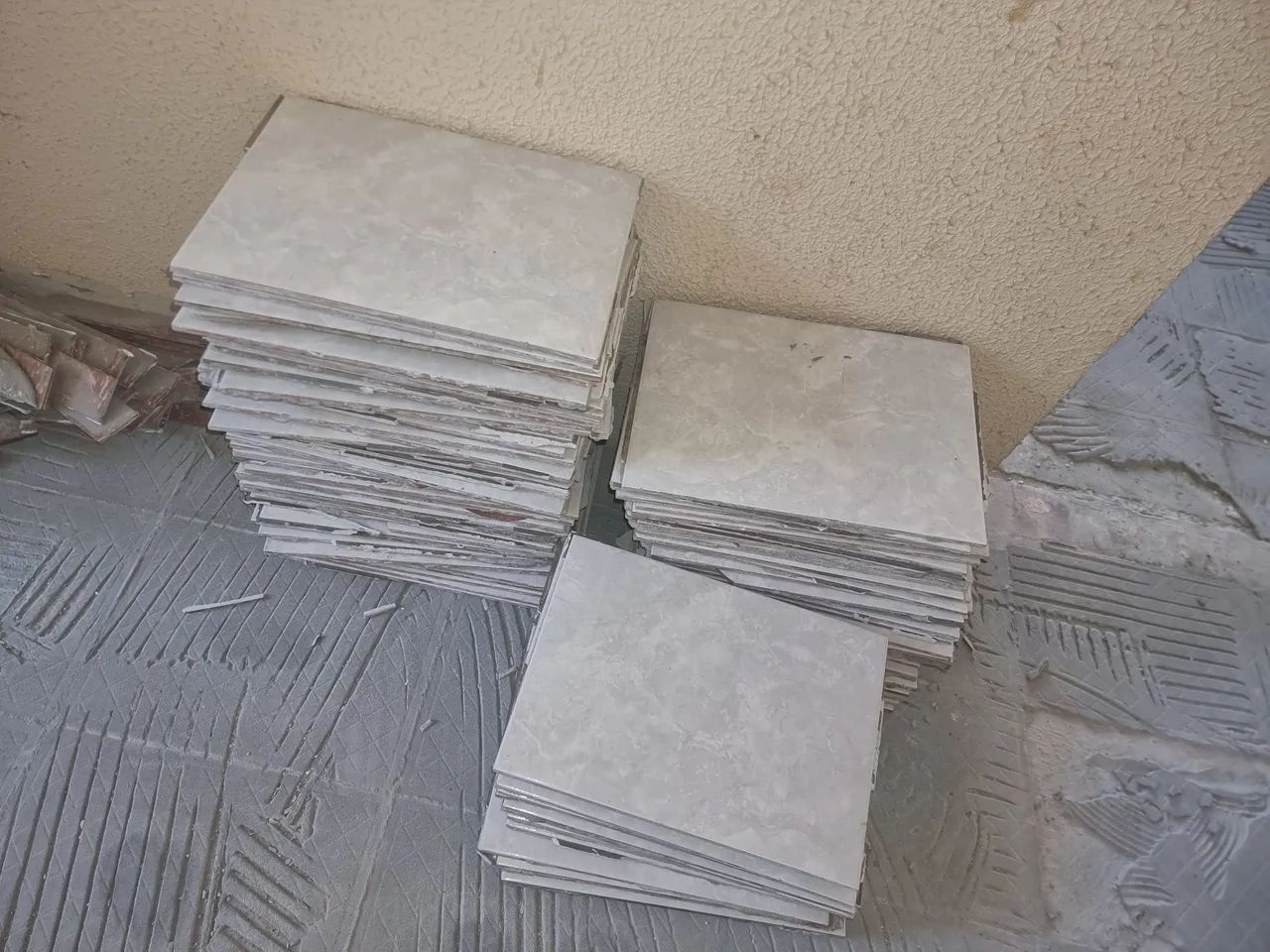 Doação cerâmica, revestimento, piso.