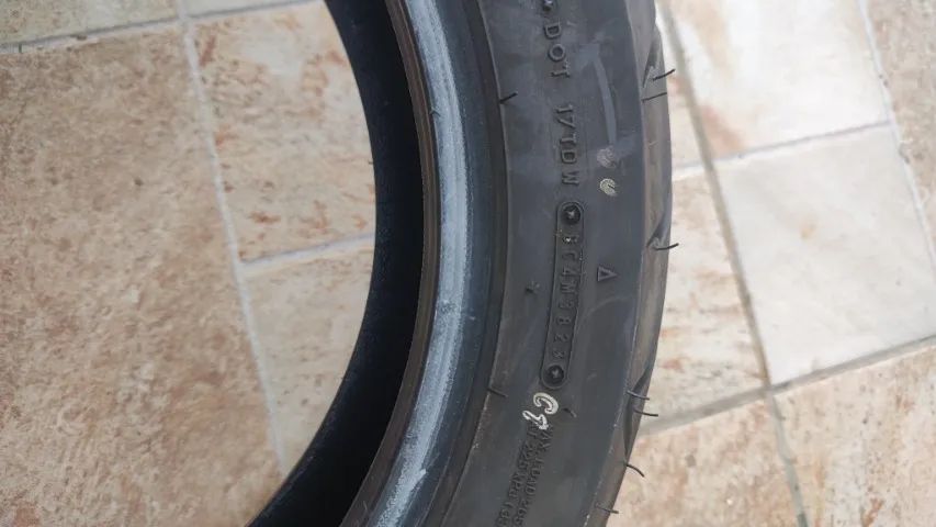 Pneus Conjunto XMax Original Dunlop, ótimas condições - Foto 5