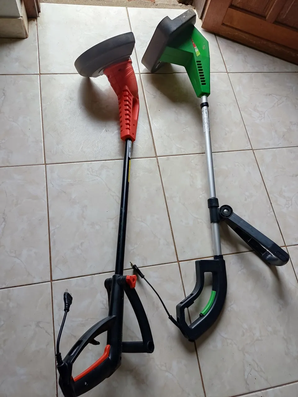 Roçadeiras Elétricas - Jardinagem e Paisagismo