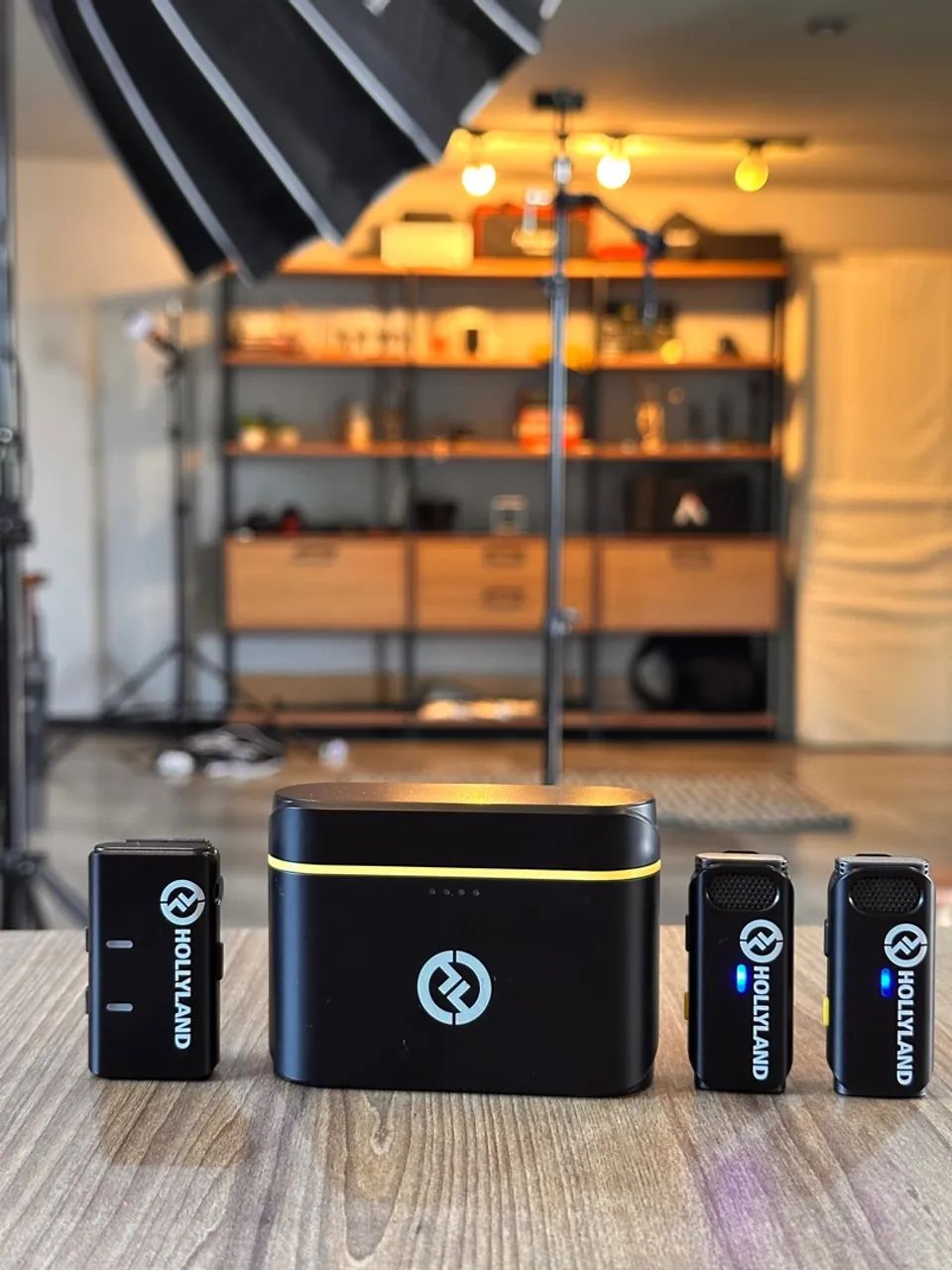 Microfone Sem Fio Hollyland Lark M1 - Kit Completo - Novo