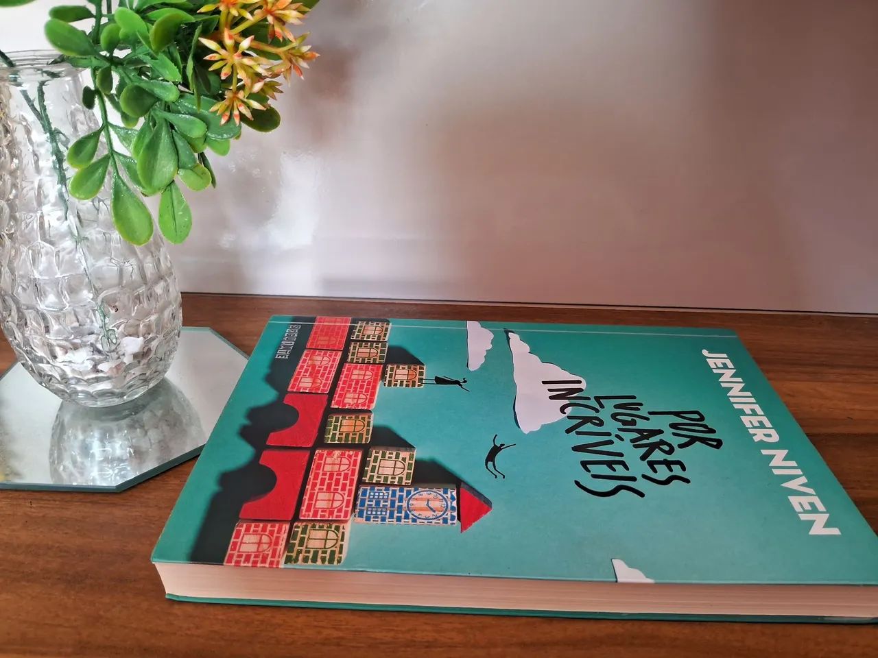 Livro Por Lugares Incríveis  - Foto 3