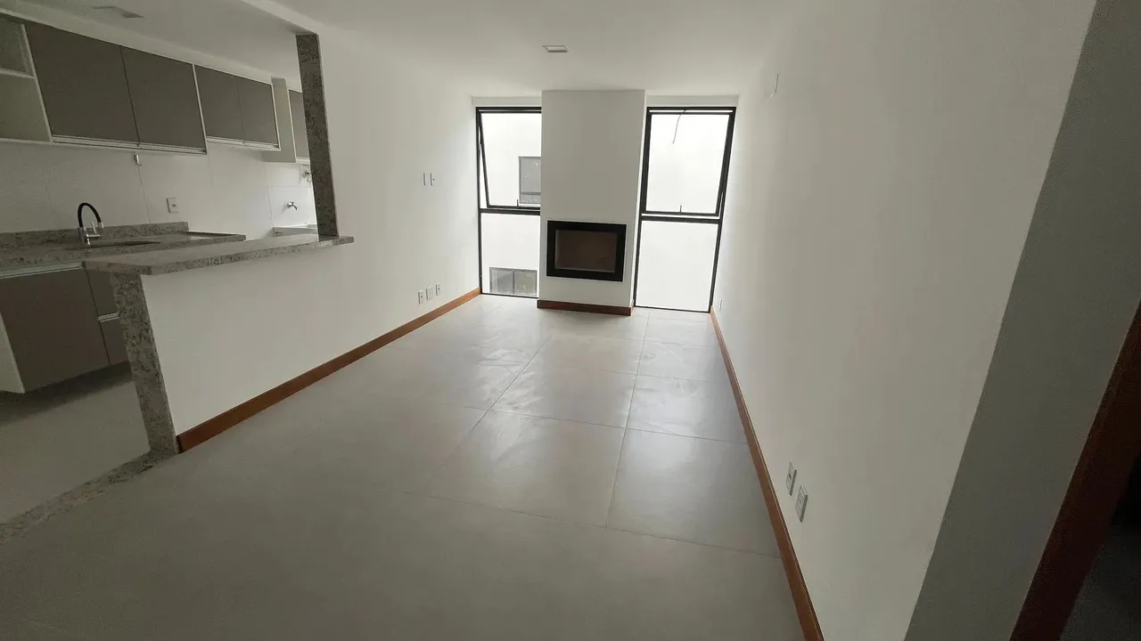 Duplex para aluguel possui 156 metros quadrados com 3 quartos em Bom Retiro - Teresópolis