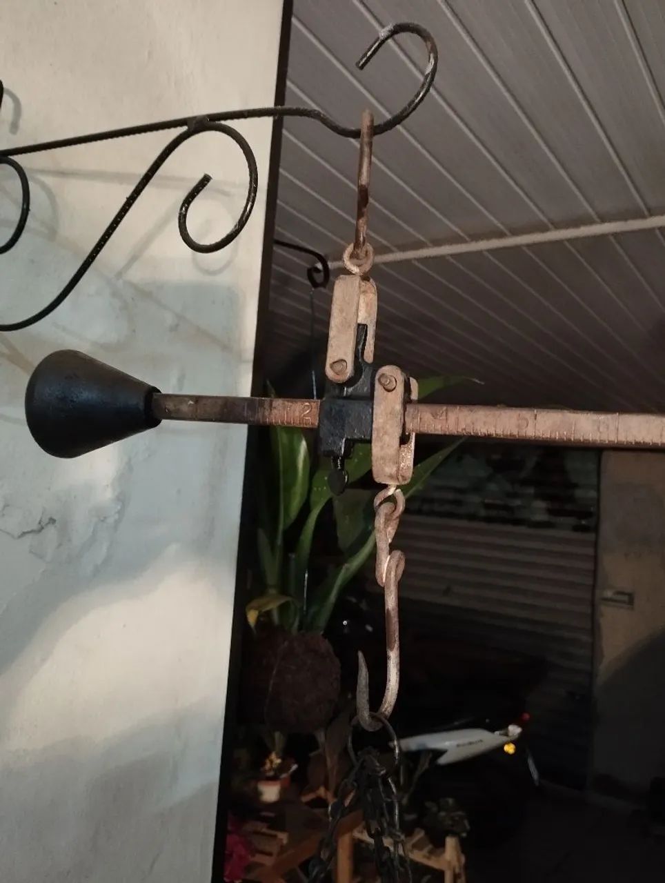 Balança decorativa rústica com prato pvc - Foto 2