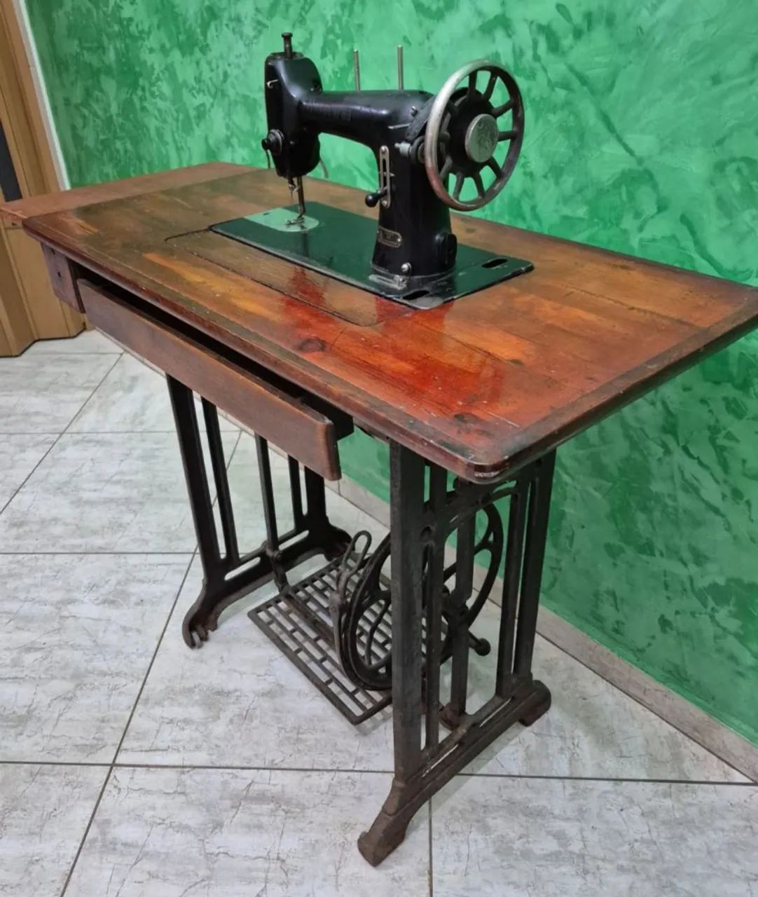 Máquina de costura Huskvarna  - Foto 2