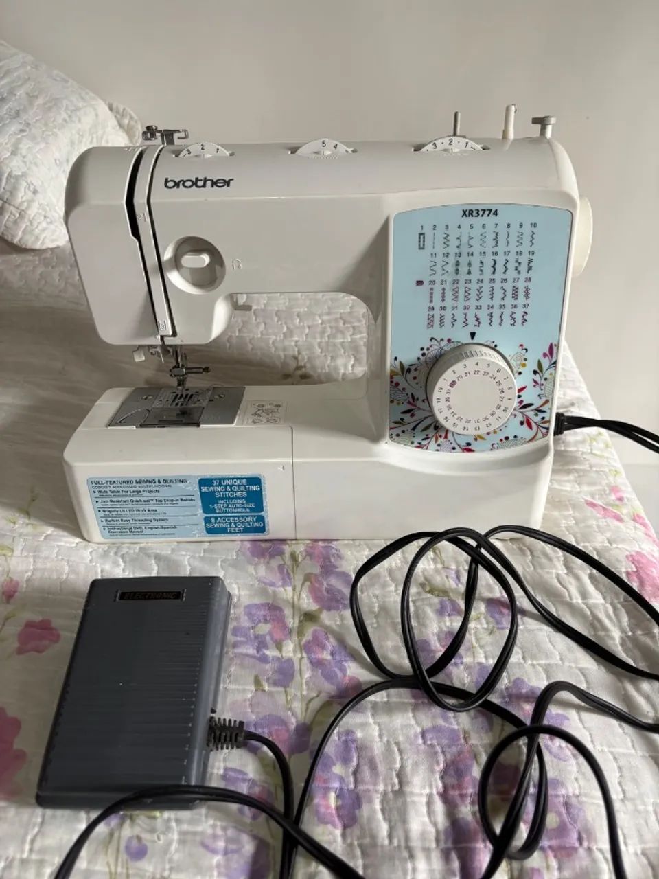 Máquina de Costurar65192841020417121
