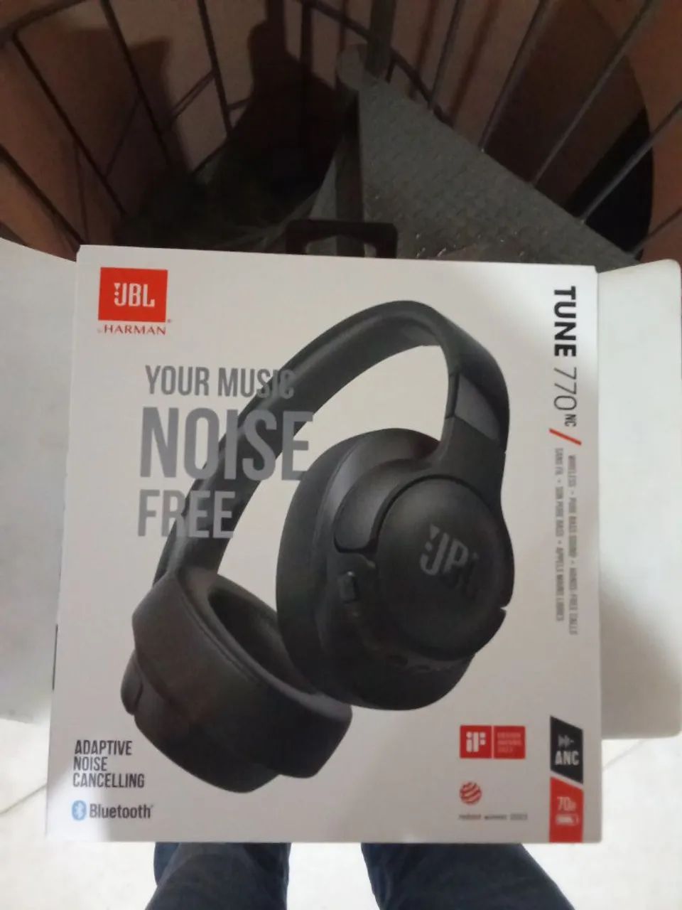 JBL Tune 770NC - Fone de ouvido com cancelamento de ruído