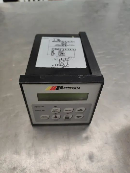 Controlador de Temperatura Perfecta CMS 84