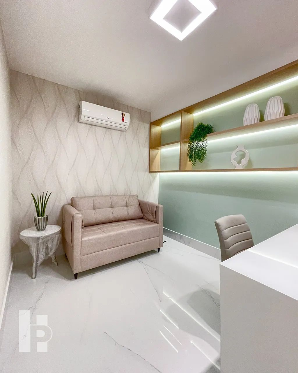 Sala Comercial para Alugar  TIROL WAY OFFICE