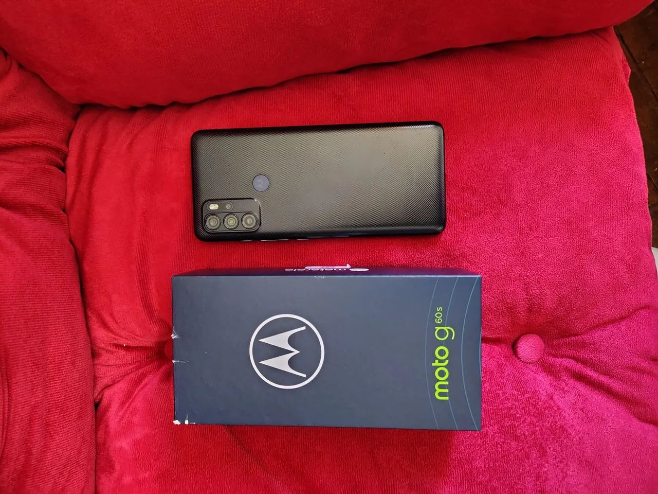 Vendo celular perfeito estado todo original! Carregador Original Super Rápido!!!  - Foto 3