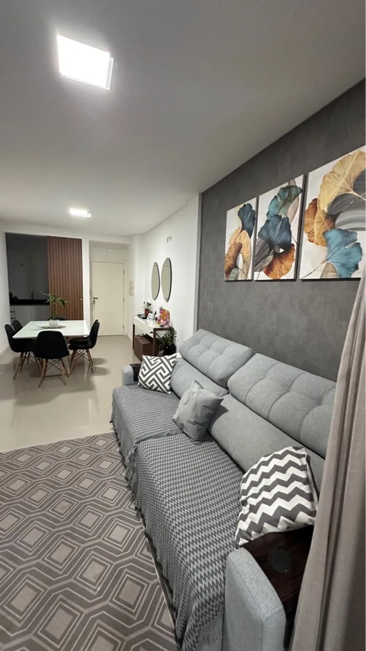 Vendo apartamento no Jaraguá Esquerdo 