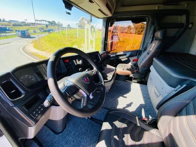 Scania R450 6x2 Highline Ano 20 Euro 5 Farol de teto,  Rodas de alumínio ar condicionado  - Foto 9