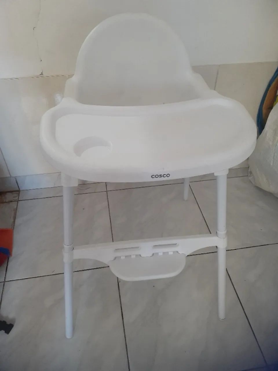 Cadeirinha de alimentação infantil 