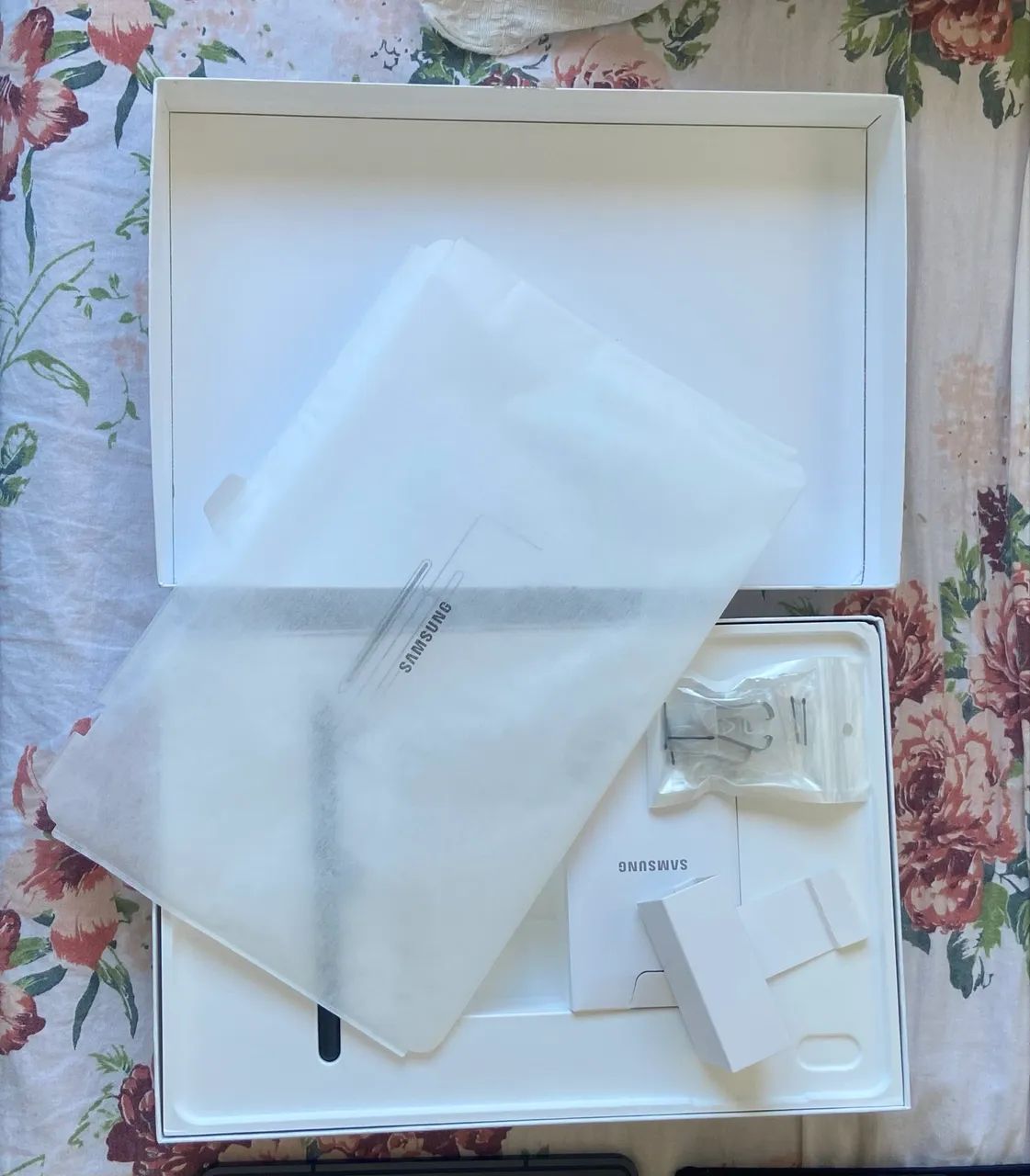 Galaxy tab s7 FE com duas capas, caixa, s pen e pontas  - Foto 5