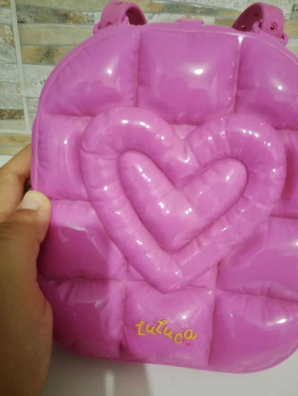 Bolsa de costas infantil LULUCA original em plástico Grendene 2022 - Foto 6