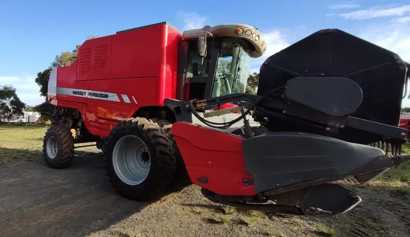 Colheitadeira Massey Ferguson - MF5690, Hydro. Fabricação 2018 - Foto 3