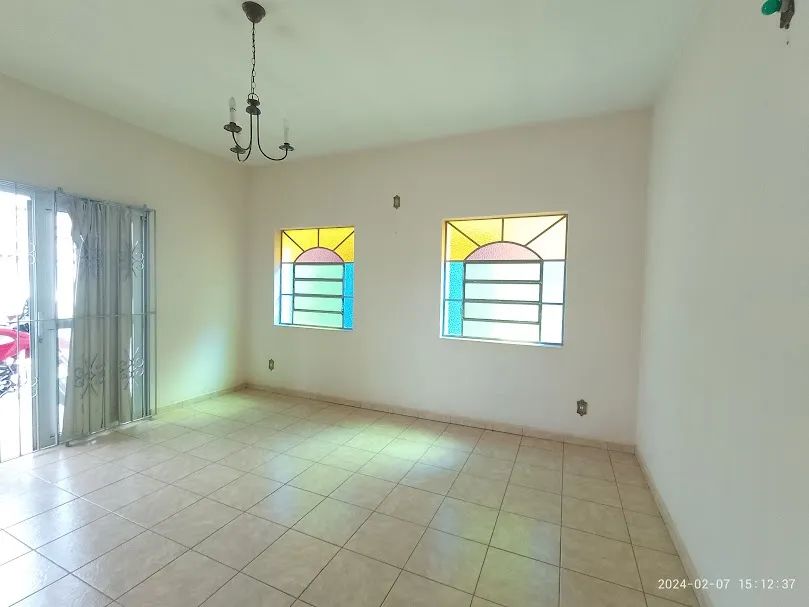 Oportunidade Única! 960m² - Imóvel Versátil na Hípica Jaguari! - Foto 2