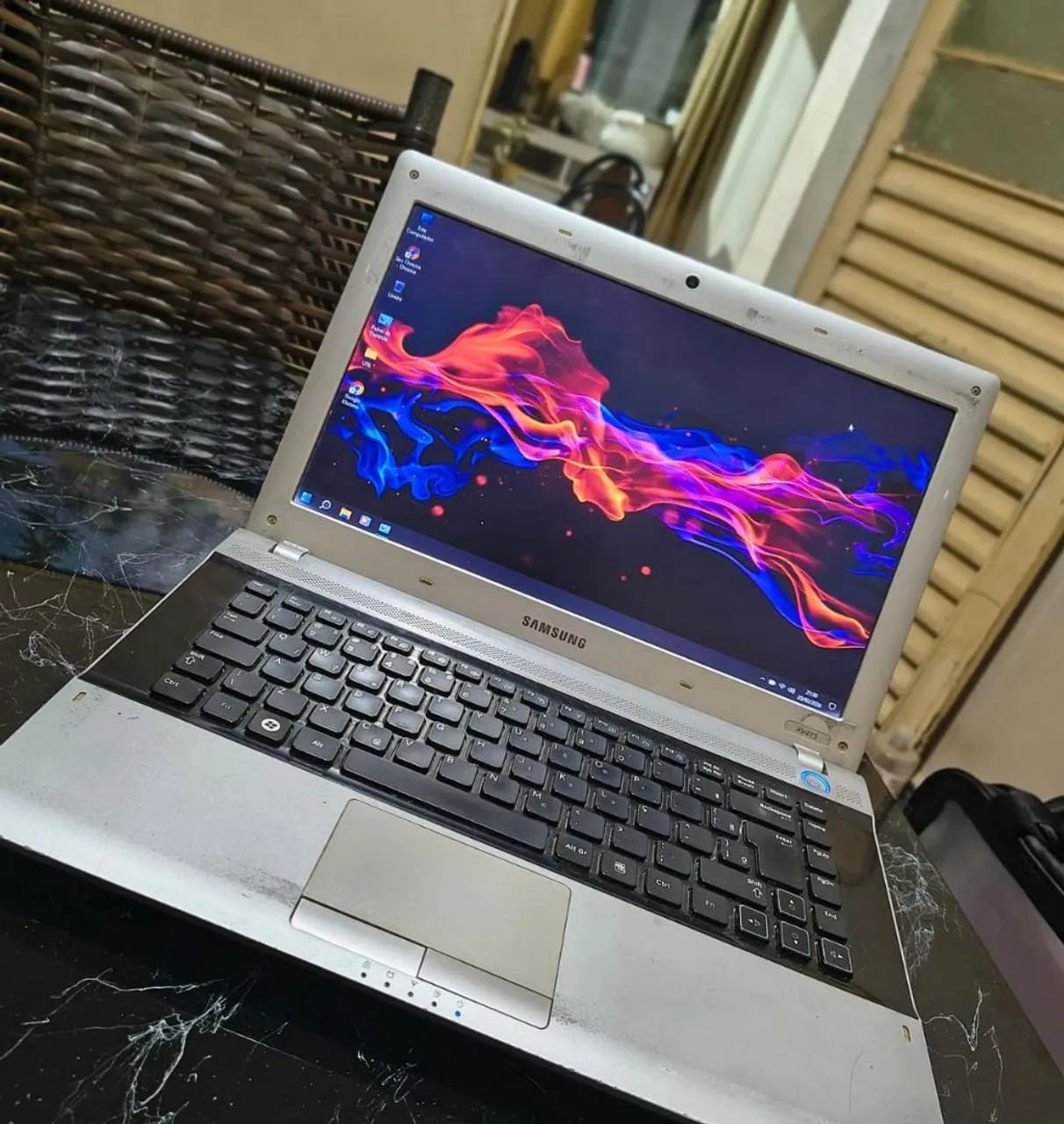 Vendo notebook samsung 