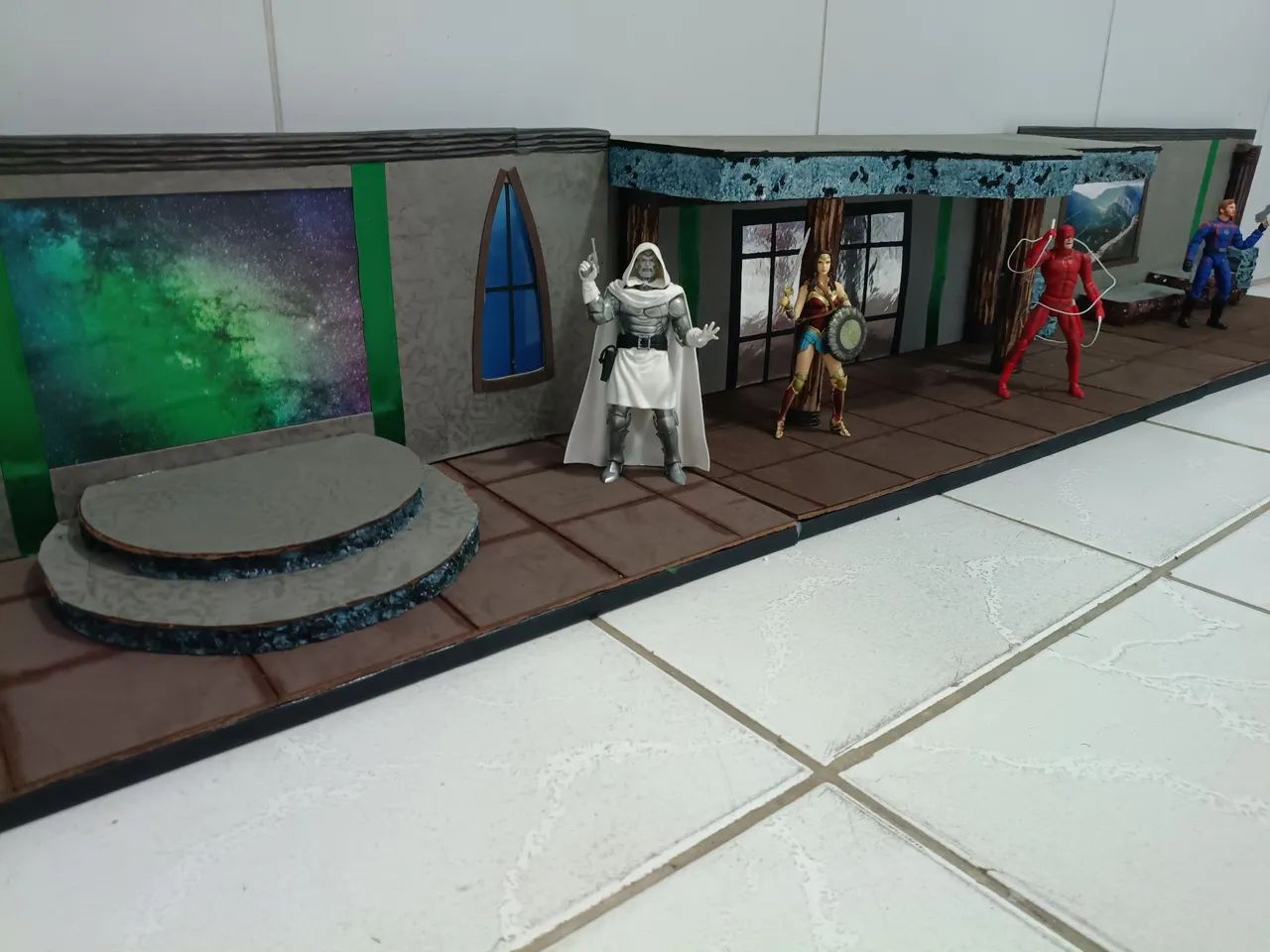 Diorama action figures