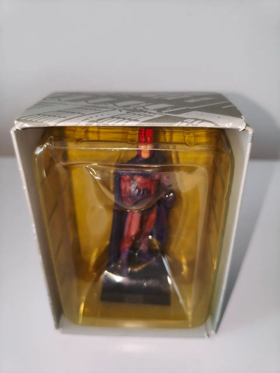 Miniatura Magneto Eaglemoss Marvel Metal + Caixa + Fascículo - Foto 3