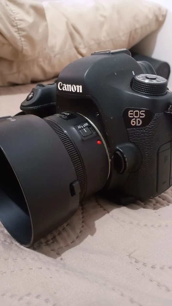 Camera DSLR 6D COM FLASH 
