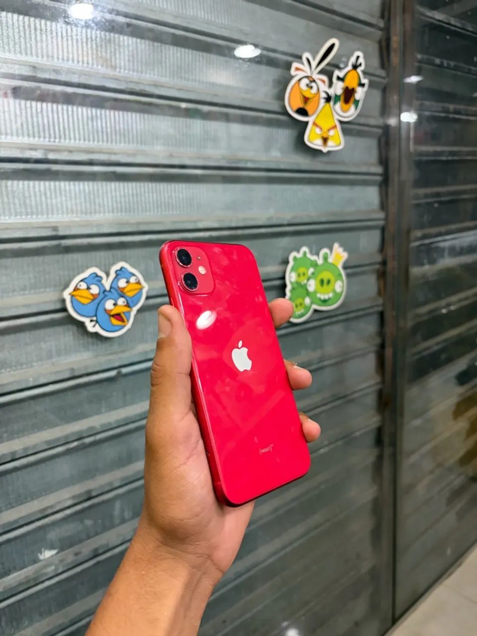 iPhone 11 com caixa 