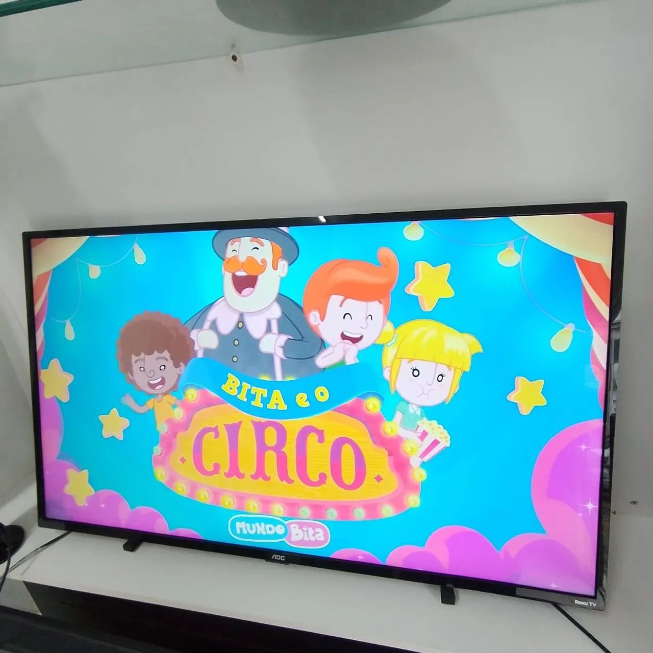 Tv Smart 43" AOC ROKU  - Foto 4