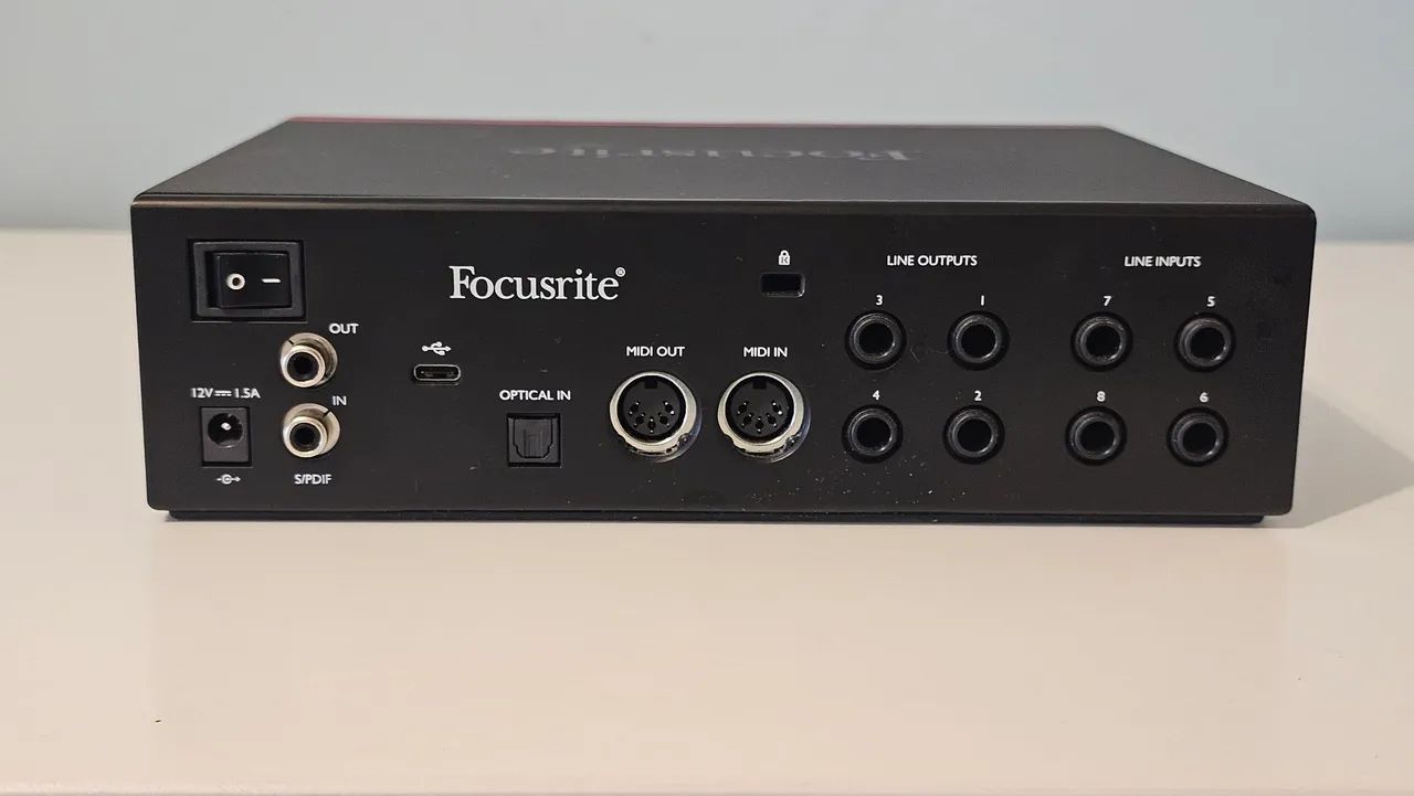 Interface de audio Focusrite Clarett+ 4pre - Foto 2
