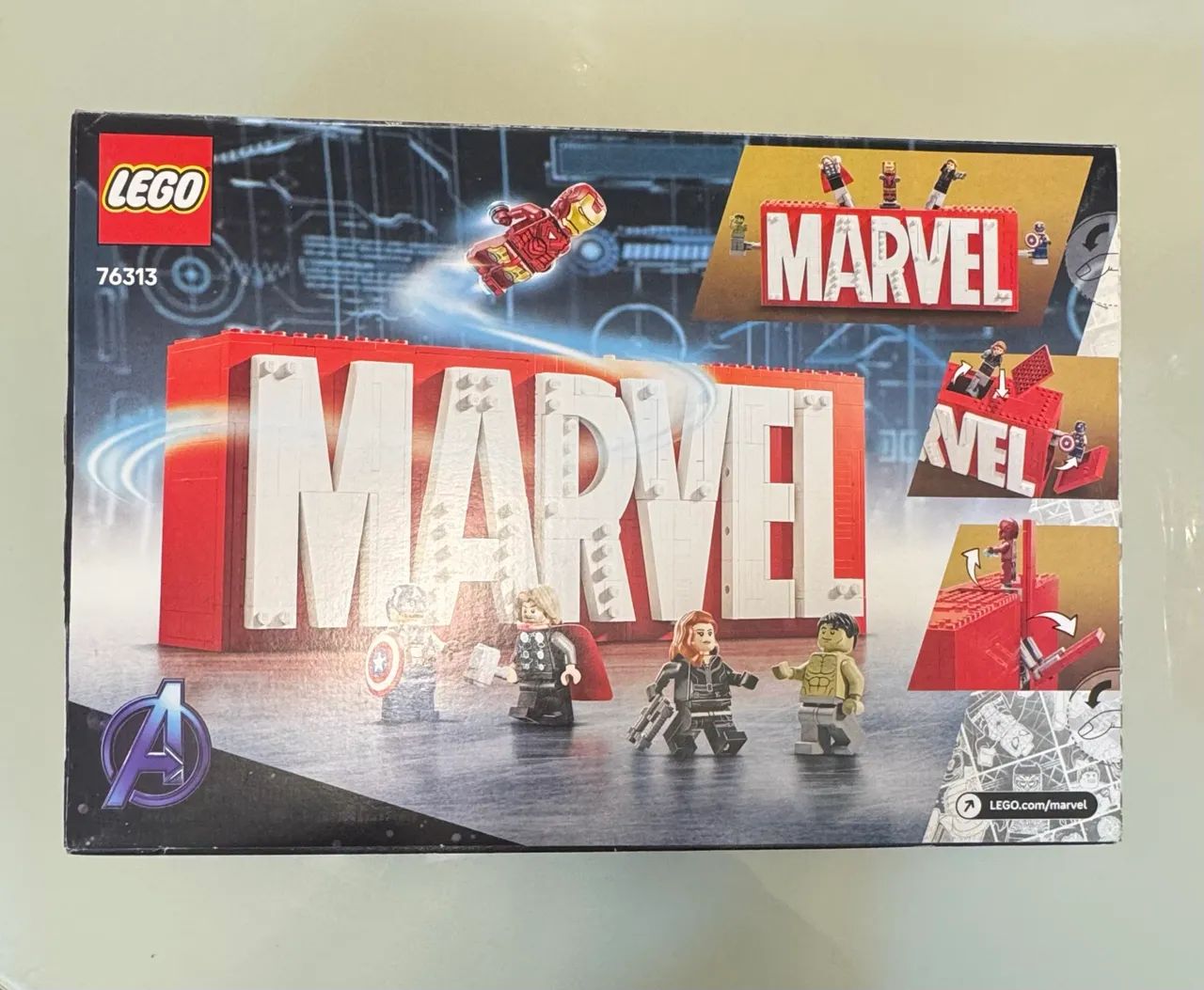 LEGO Super Heroes Marvel Logo e Minifiguras da Marvel 76313