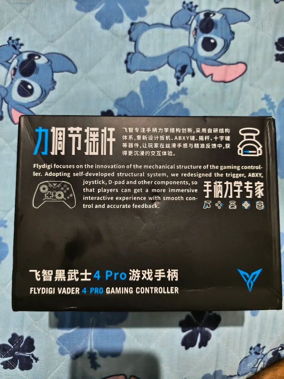 Controle Flydigi Vader 4 Pro Zero.