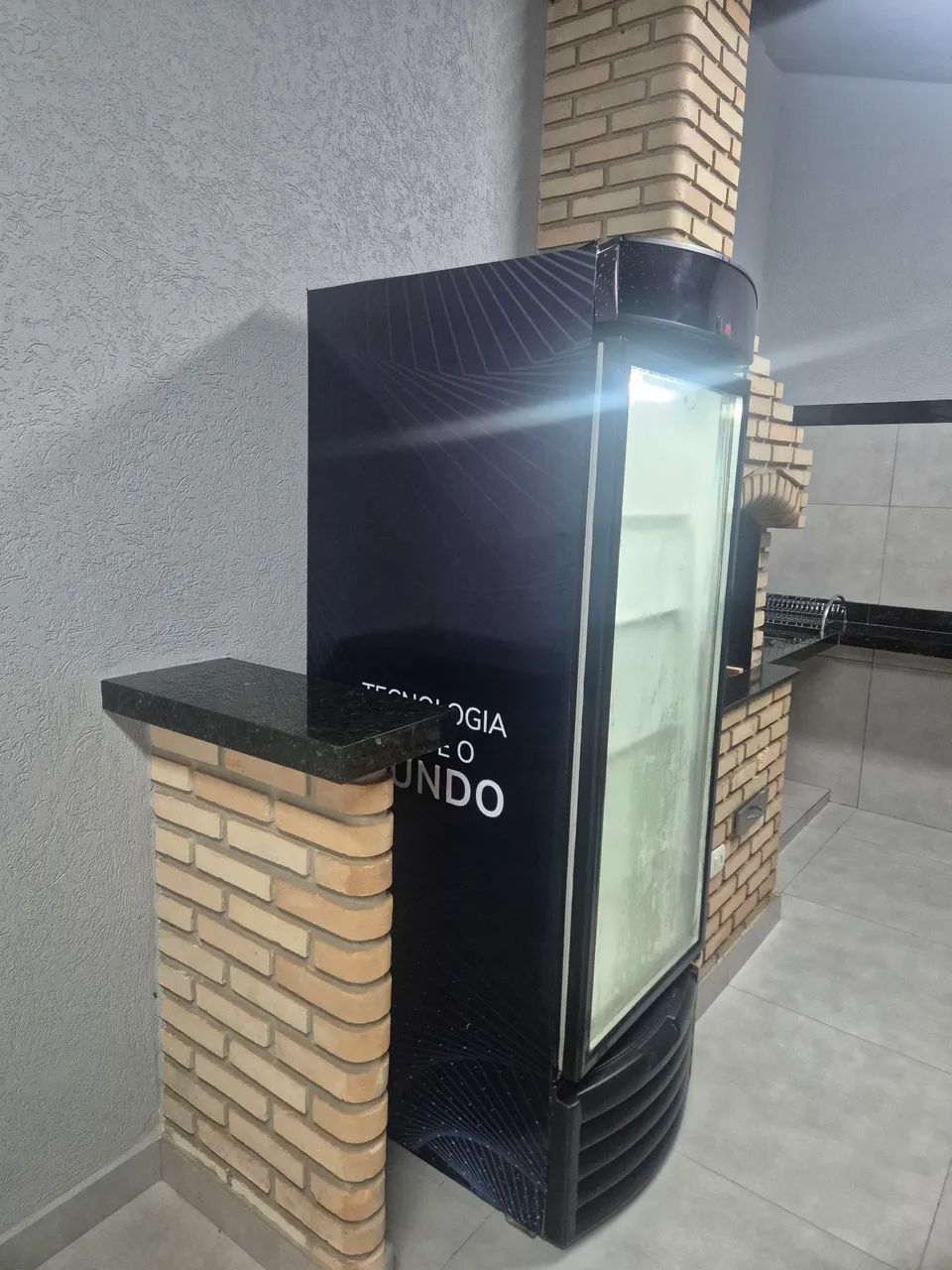 Expositor vertical 110v - Foto 2